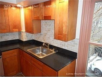 5th image of 325 N 8th St