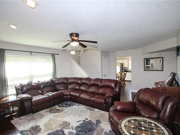 4th image of 1609 Winding Creek Trl