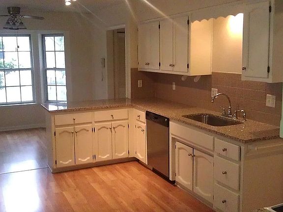 New kitchen and nook