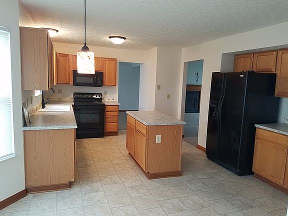 2nd image of 8481 Amarillo Dr