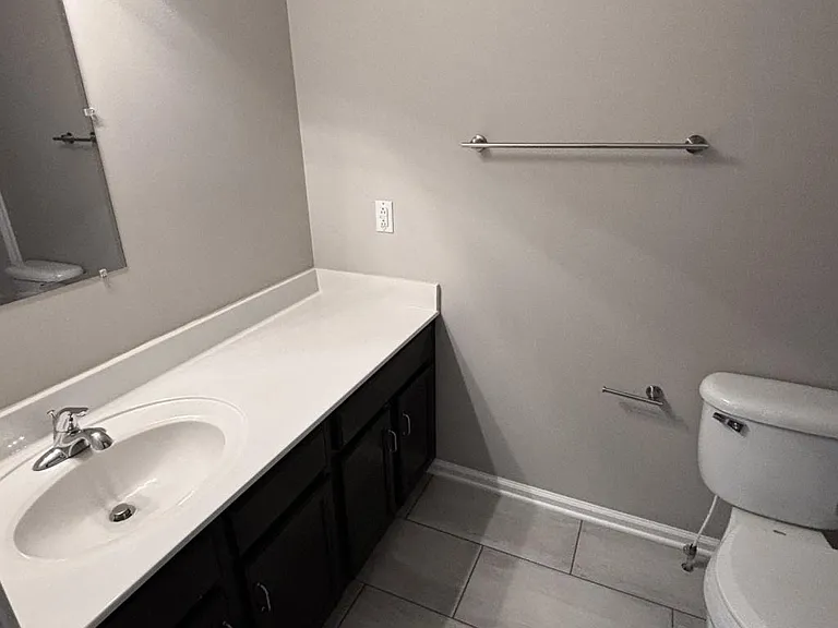 172 Alexander Blvd — Photo 15