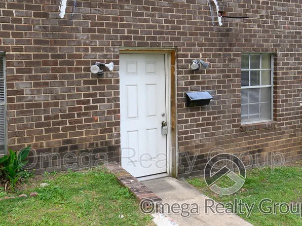 2717 Hackberry Rd, Birmingham, AL 35226