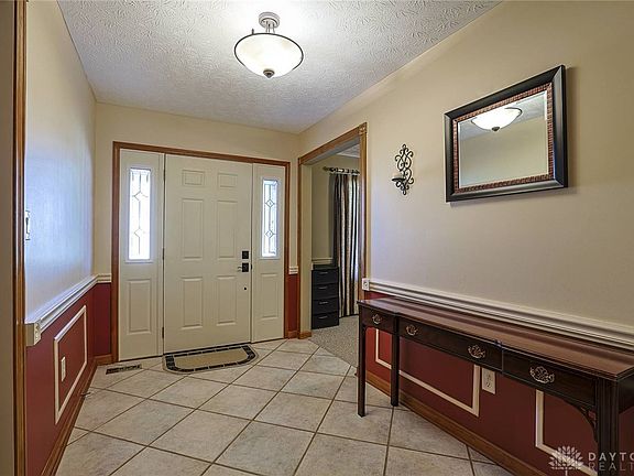 5th image of 304 Chinkapin Cir