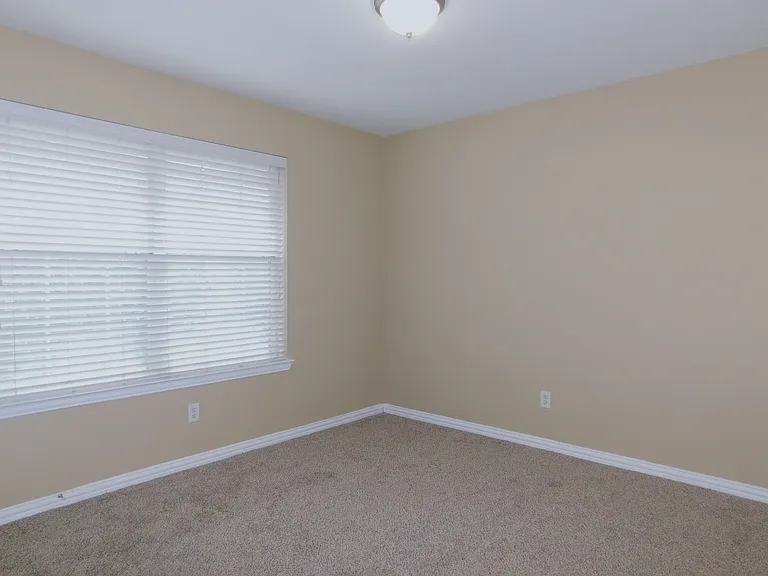316 Hummingbird Dr — Photo 26