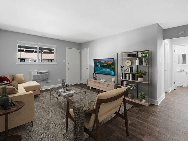 Beautiful Remodeled Apartments - includes washer/dryer Must See! — Photo 15