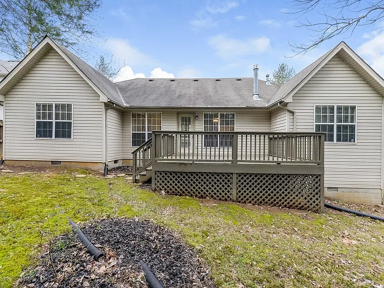 1009 Nighthawk Ln — Photo 17