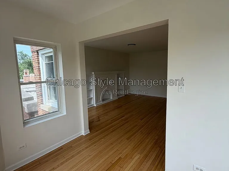 7833 S Colfax Ave #3S — Photo 9