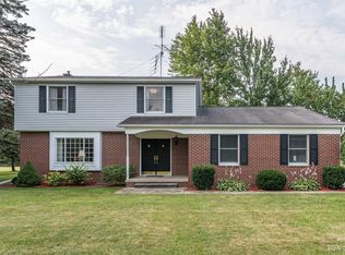 6033 Saline Waterworks Rd, Saline, MI 48176