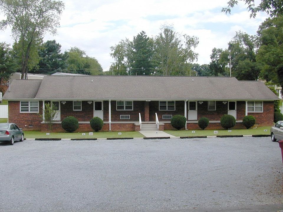 1st image of 411 Brookhaven Dr APT 18