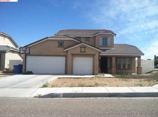 2241 Ruby Dr, Barstow, CA 92311