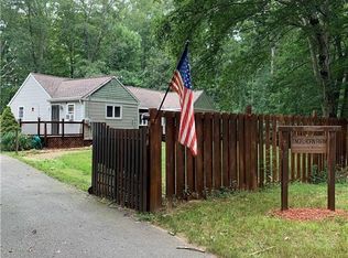 276 Old Clinton Rd, Westbrook, CT 06498