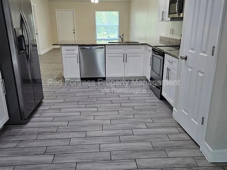 167 Meadow Rd — Photo 4