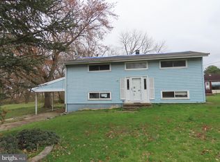 4500 Roslyn Dr, Wilmington, DE 19804