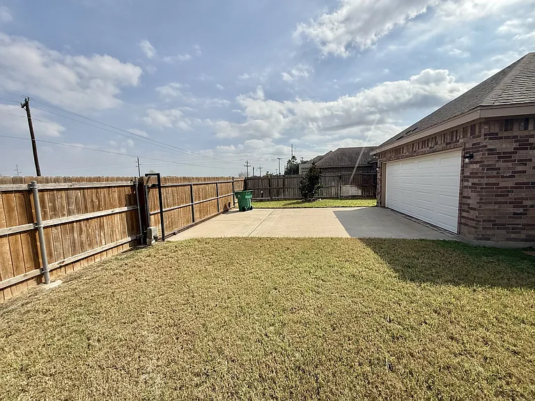 1200 W Park Dr — Photo 17