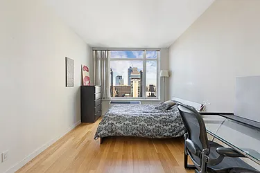 Rented by Nest Seekers International