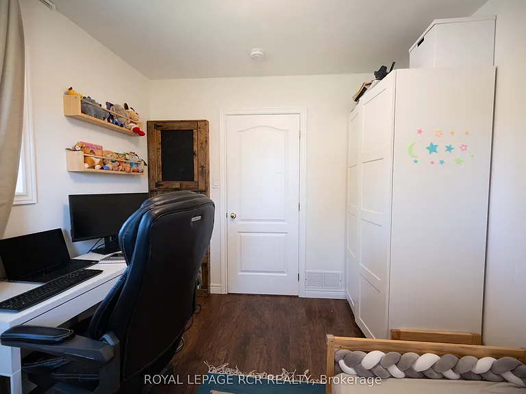 28 Blake St — Photo 18