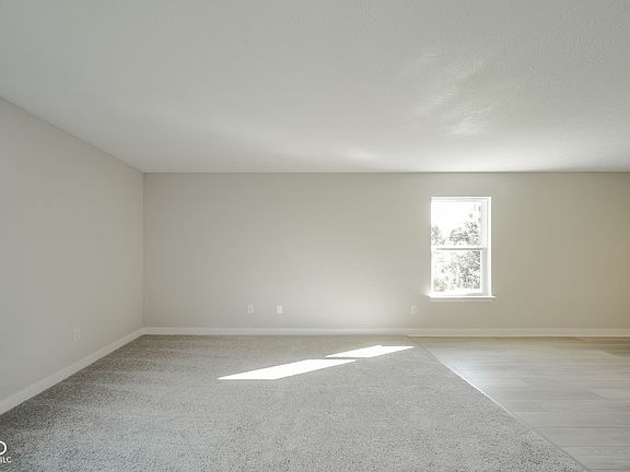 5th image of 8504 N Seneca Dr