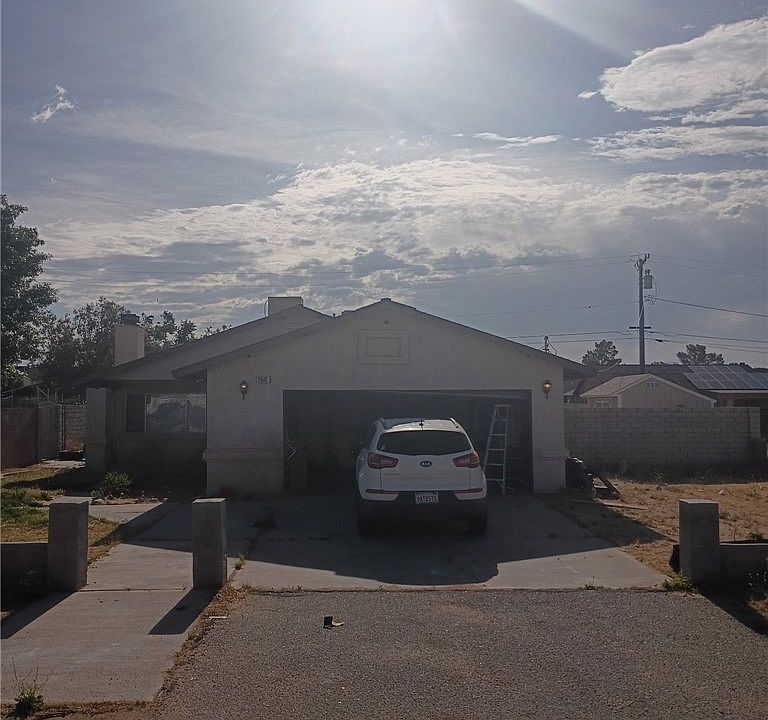 1st image of 21641 Shaw St