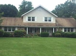 3626 Gloucester Dr, Bethlehem, PA 18020