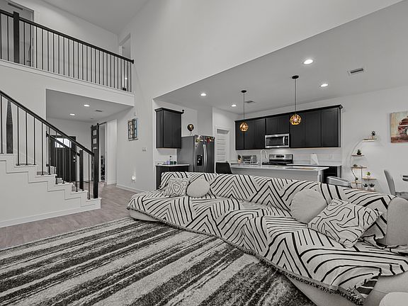 4th image of 2720 Willow Gulch Way