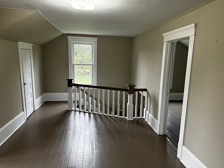 4305 Dulaney Rd — Photo 14