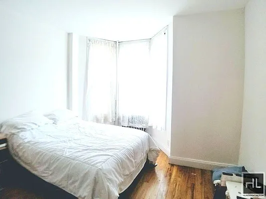 Rented by Highline Residential | media 61