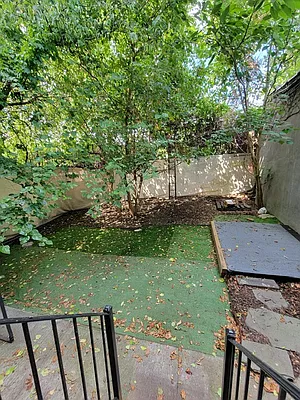 Rented by Green Leaf Management, LLC | media 1