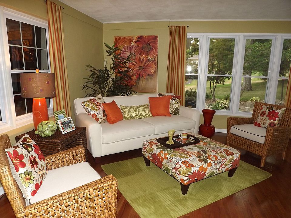 1st image of 3020 Oak Valley Dr