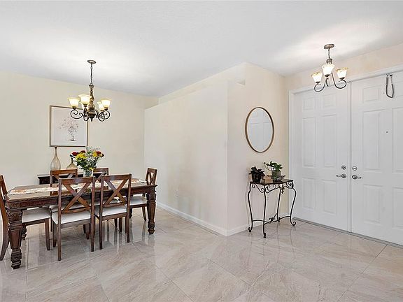 4th image of 2471 Sawyer Terrace