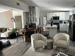 7833 Bothwell Rd, Reseda, CA 91335