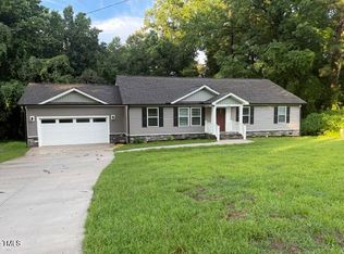 1516 Bragg St, Sanford, NC 27330