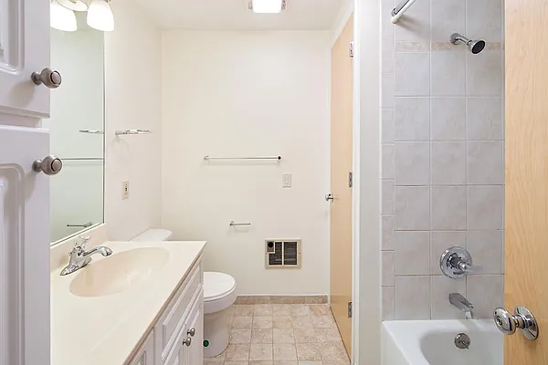 Rented by Town Residential | media 20