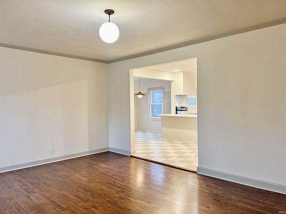 5th image of 2108 Bellemeade Ave