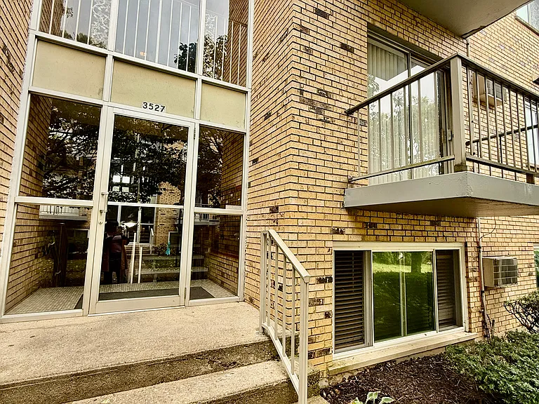 3527 Werk Rd #12 — Photo 11
