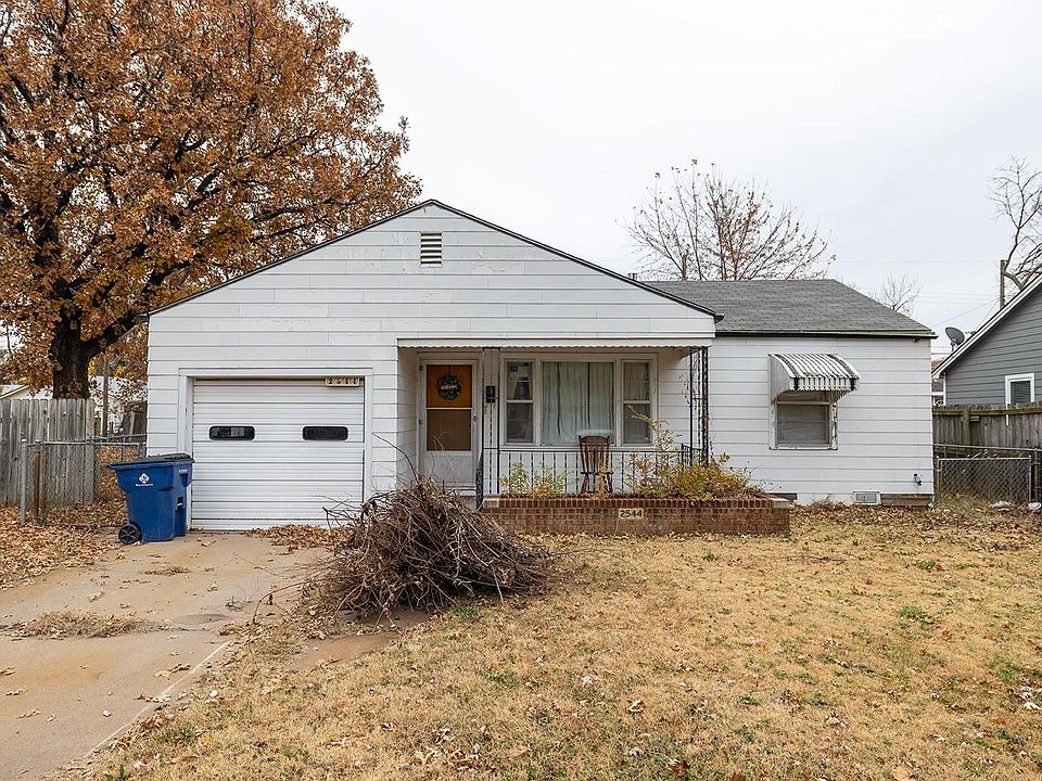 1st image of 2544 N Burns Ave