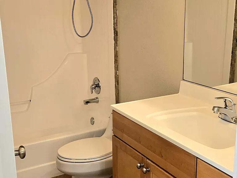 8659 Delridge Way SW #C3 — Photo 11