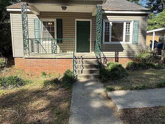 5th image of 650 Avenue F NE