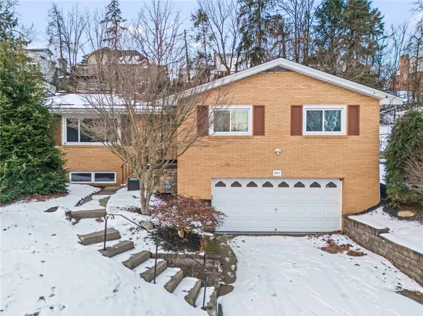 651 Alpine Dr, Canonsburg, PA 15317