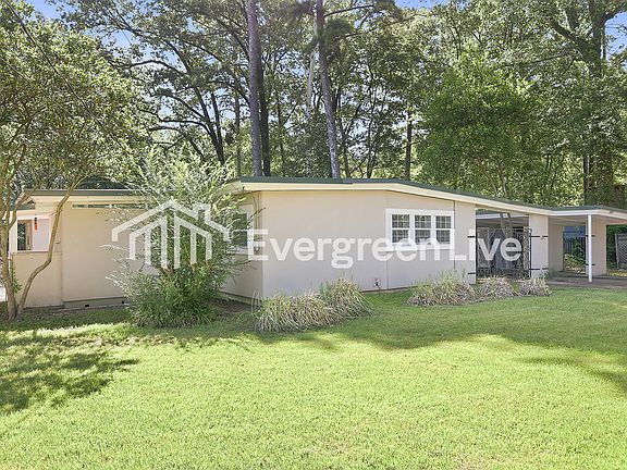 2nd image of 5564 Pine Lane Dr
