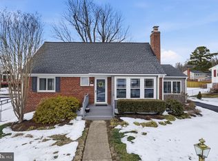 610 N Owen St, Alexandria, VA 22304