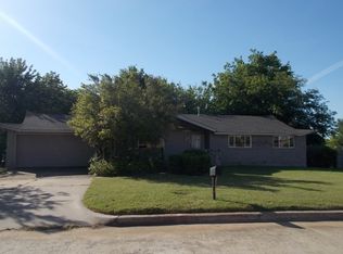 306 Ridgecrest Dr, Duncan, OK 73533