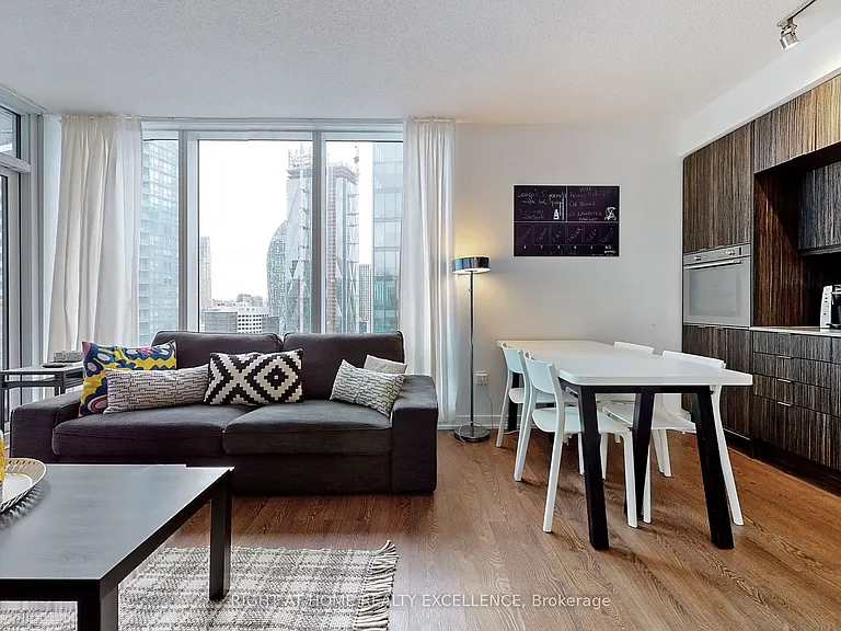 10 York St #2203 — Photo 14