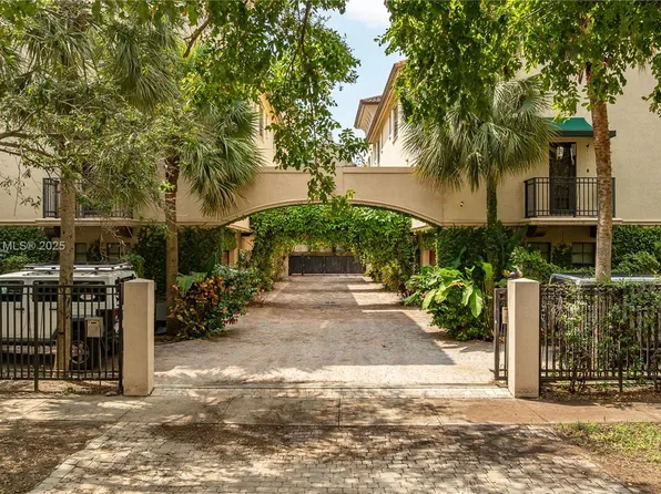 2818 Coconut Ave #2818, Miami, FL 33133