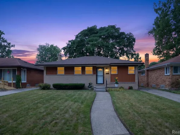 24061 Rensselaer St, Oak Park, MI 48237