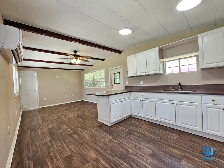 37826 Daughtery Rd — Photo 7