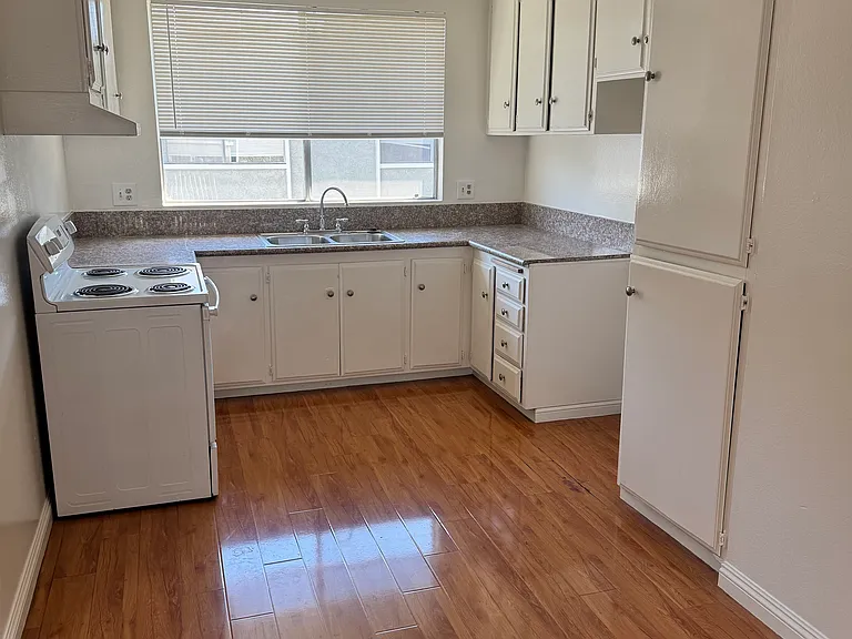 Claraday Apartments LLC — Photo 40