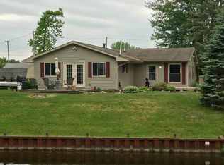 995 Kathy Ct, Beaverton, MI 48612