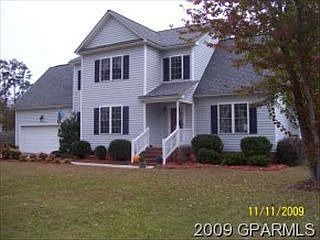 3rd image of 665 Chaucer Dr