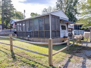 171 Holly Harbor Trl #62 & 26B, Mount Gilead, NC 27306