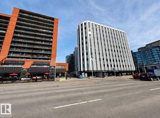 10105 109th St NW #702, Edmonton, AB T5J1M8